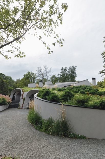 House in the Landscape by Niko Architect