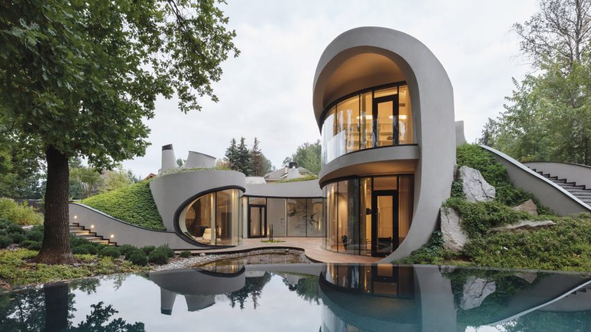 House in the Landscape by Niko Architect