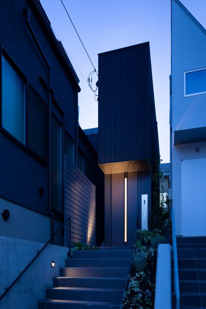 Jewel by Apollo Architects & Associates