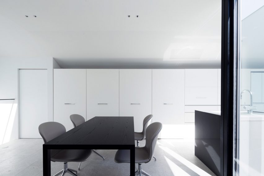 Jewel by Apollo Architects & Associates