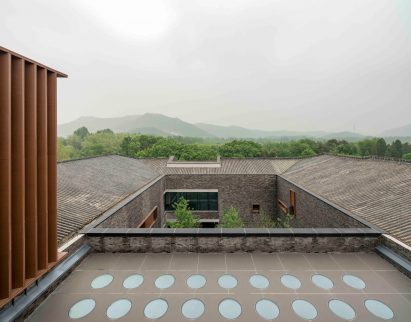 Junshan Cultural Center by Neri&Hu
