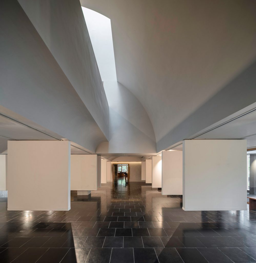 Junshan Cultural Center by Neri&Hu