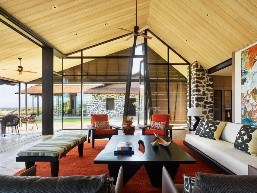 Makani Eka by Walker Warner Architects and Philpotts Interiors
