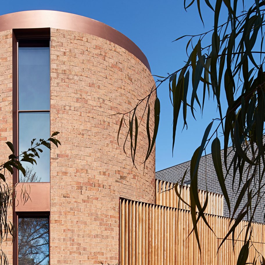 Merri Creek House by Wowowa