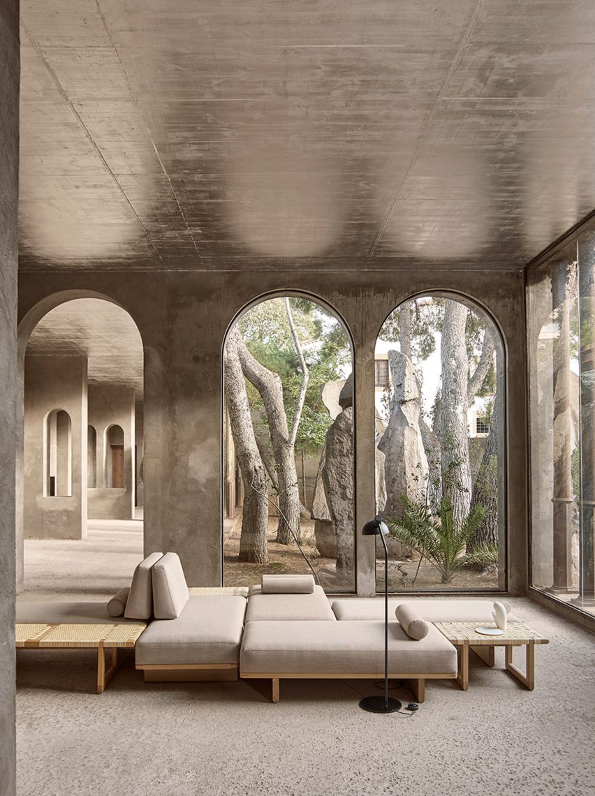 Mads Odgård designs "simplest possible lamp" for Carl Hansen & Son