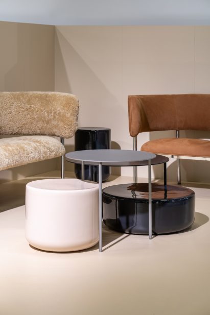 Studio David Thulstrup designs "co-dependent" side table pair for Møbel