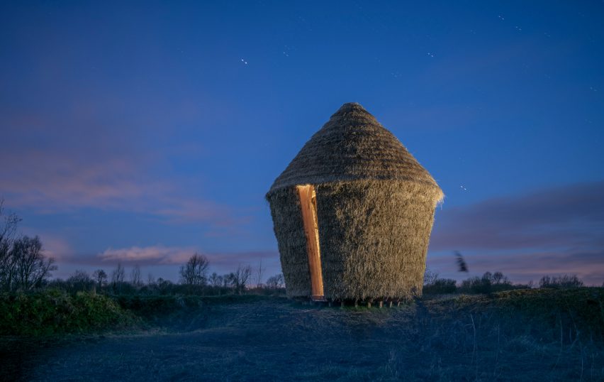 Mother thatched hut by Studio Morison