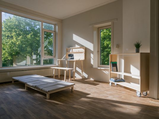 NEST moving crate opens up into a minimal home kit for Generation Rent