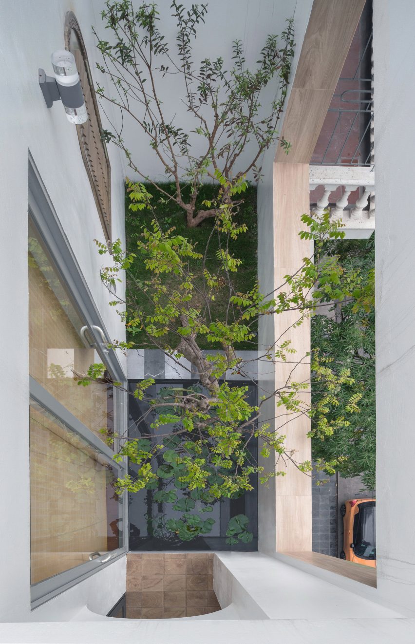 Nhà Đâu Đau by Landmak Architecture