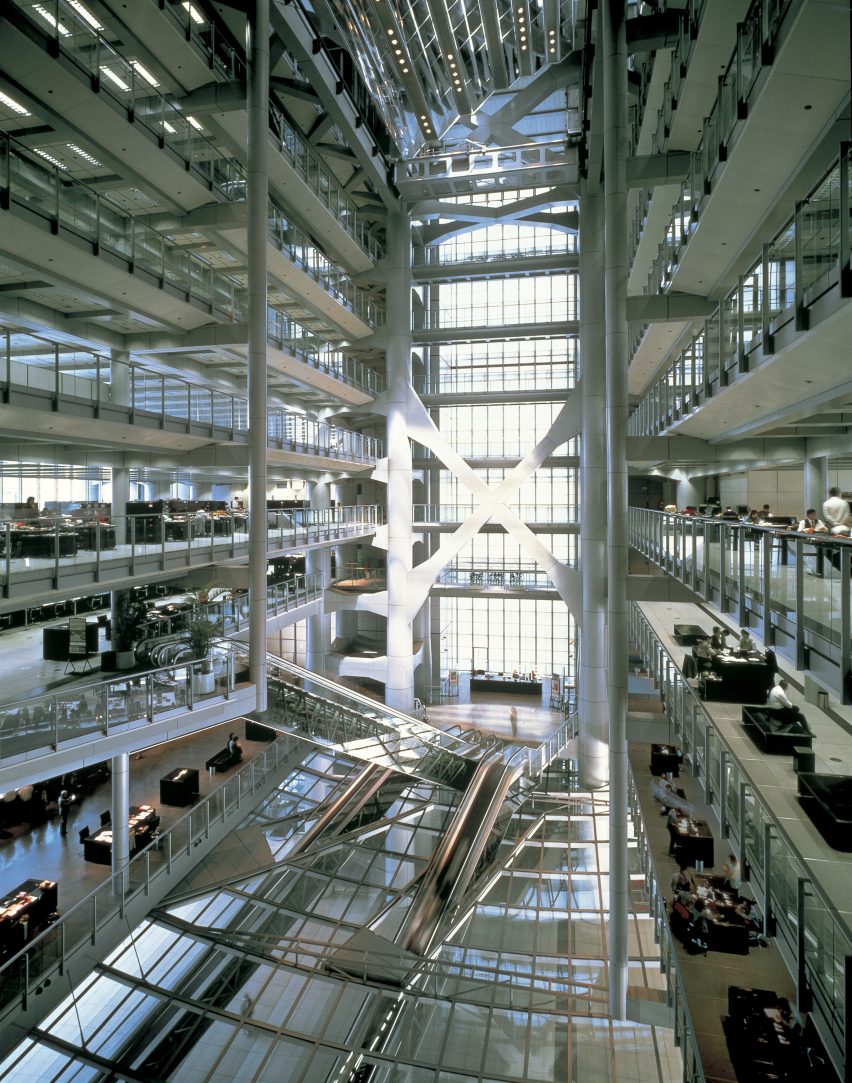 HSBC headquarter by Foster Associates