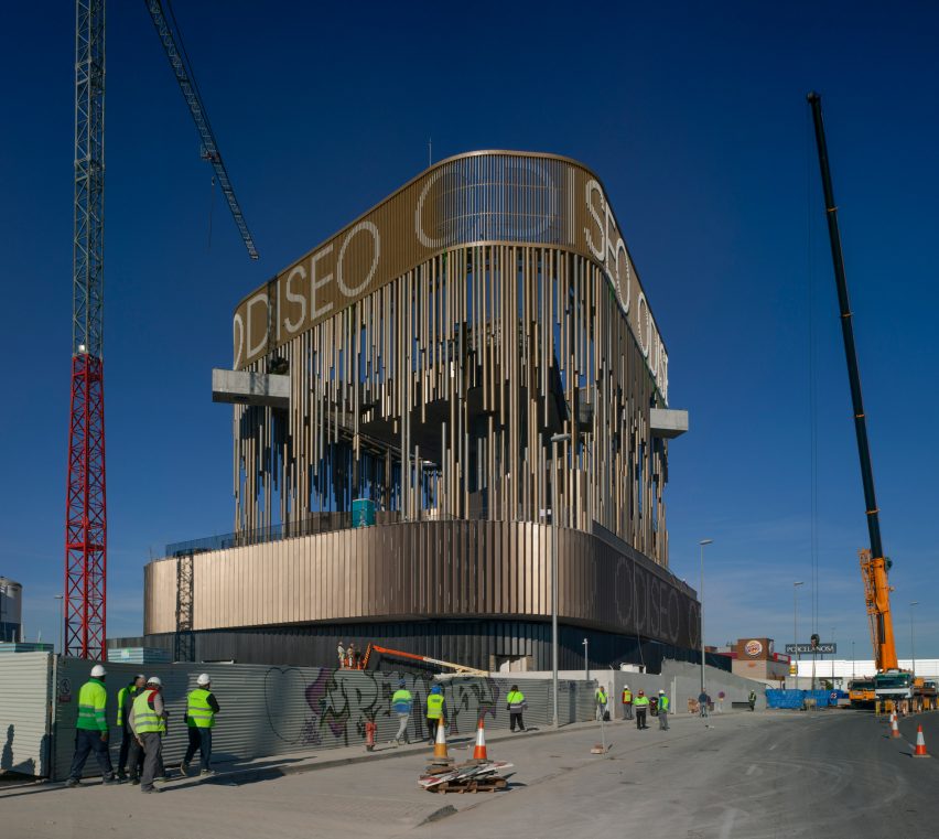 Longest overhanging swimming pool in Europe at Odiseo casino in Murcia, Spain, by Clavel Arquitectos