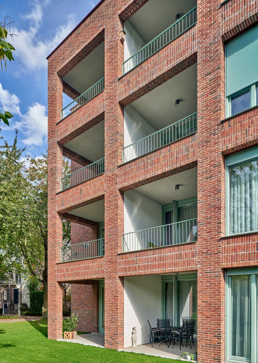 Oude Dijk housing by Shift in Tilburg