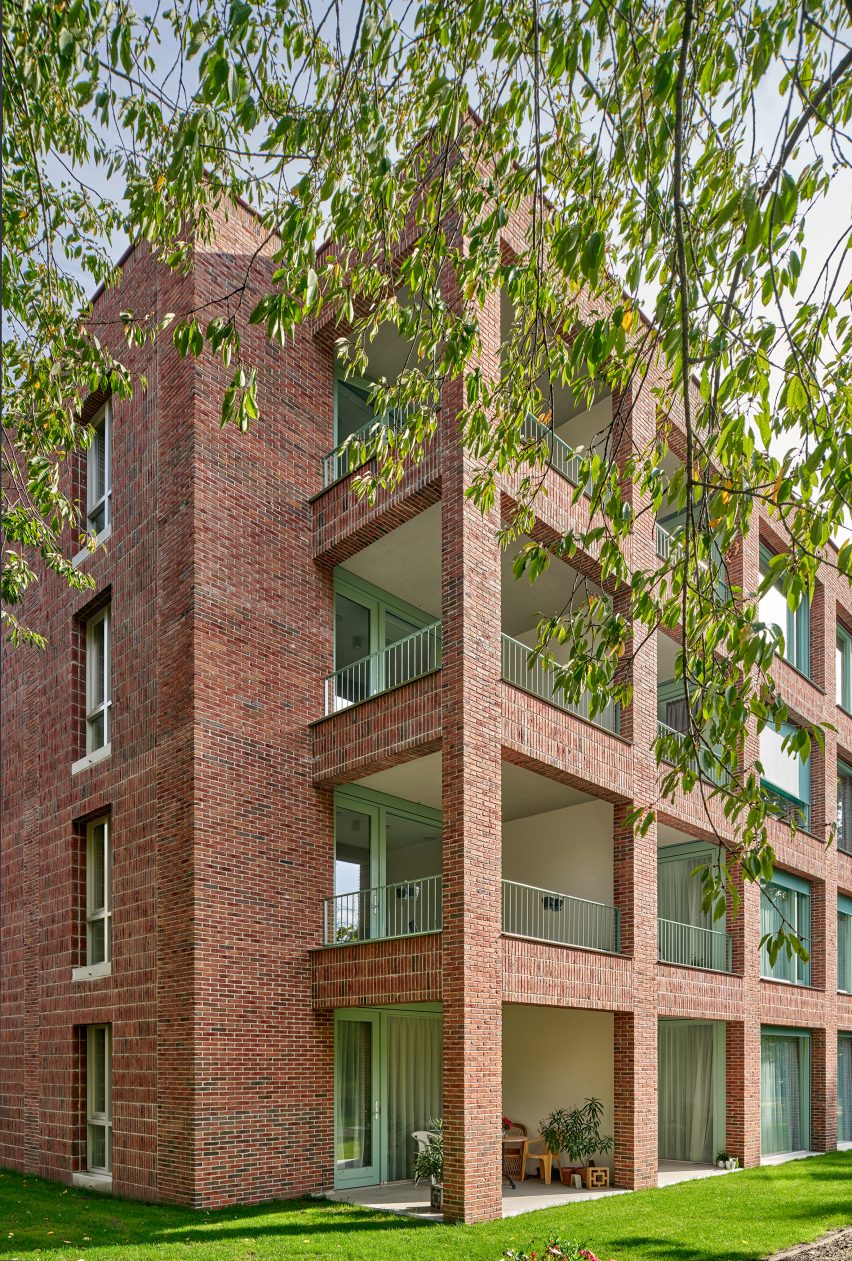 Oude Dijk housing by Shift in Tilburg
