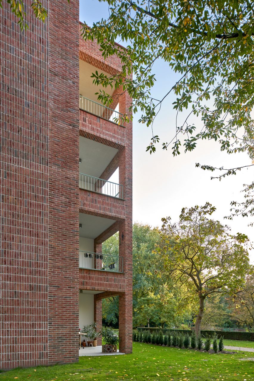 Oude Dijk housing by Shift in Tilburg