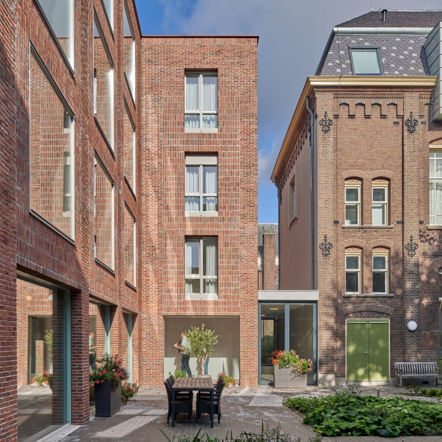 Oude Dijk housing by Shift in Tilburg