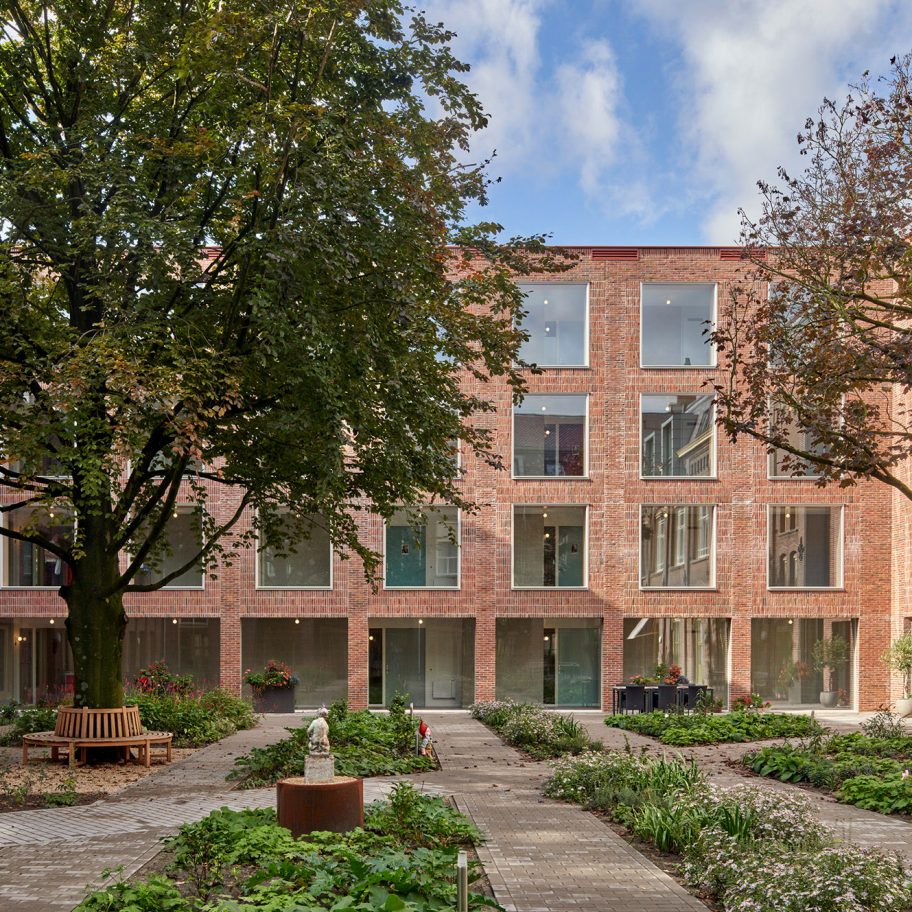 Oude Dijk housing by Shift in Tilburg