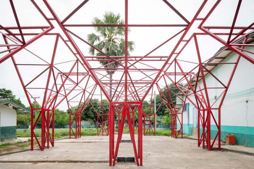 Water harvesting-classroom at Ban Wang Toey School by Pareid and students from Chulalongkorn University