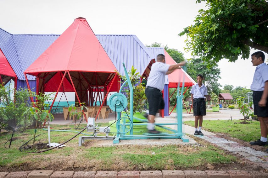 Water harvesting-classroom at Ban Wang Toey School by Pareid and students from Chulalongkorn University
