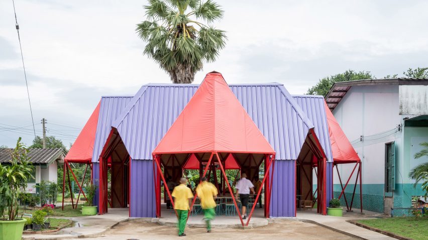 Water harvesting-classroom at Ban Wang Toey School by Pareid and students from Chulalongkorn University