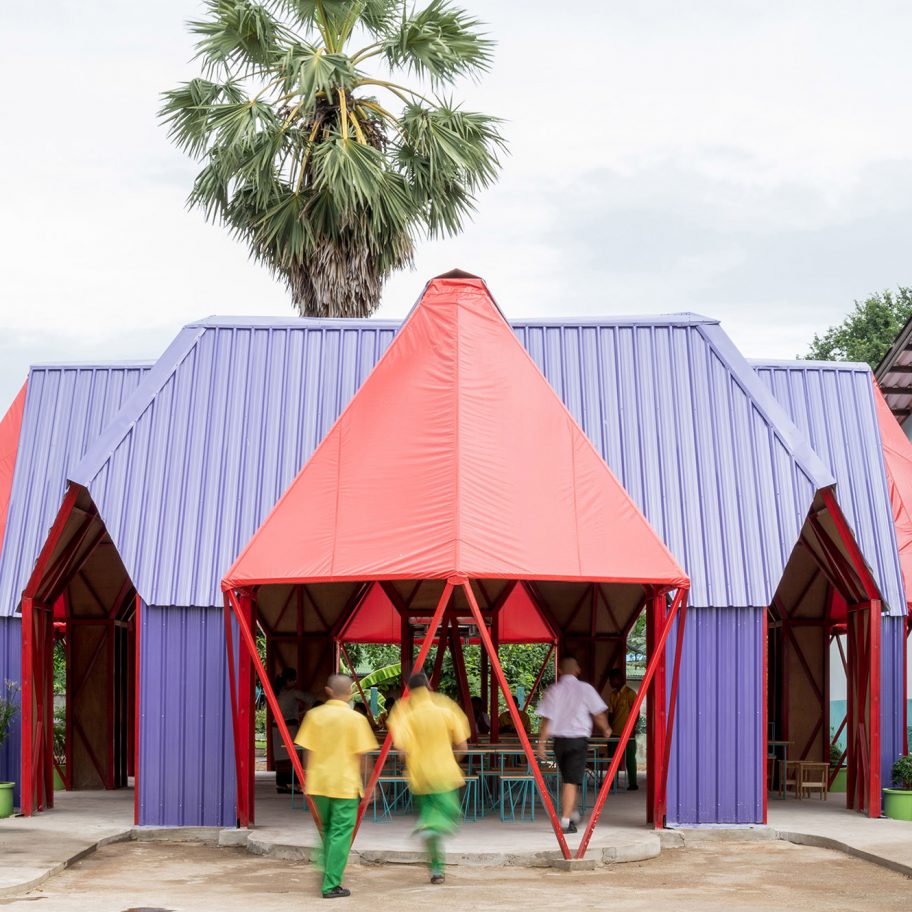 Water harvesting-classroom at Ban Wang Toey School by Pareid and students from Chulalongkorn University