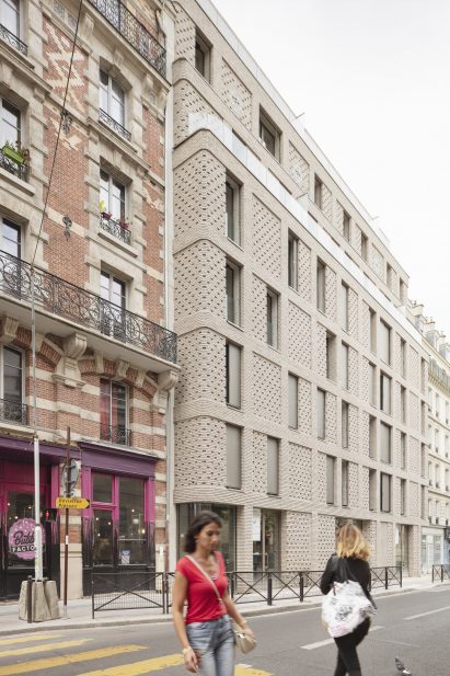 Paris social housing by Avenier Cornejo