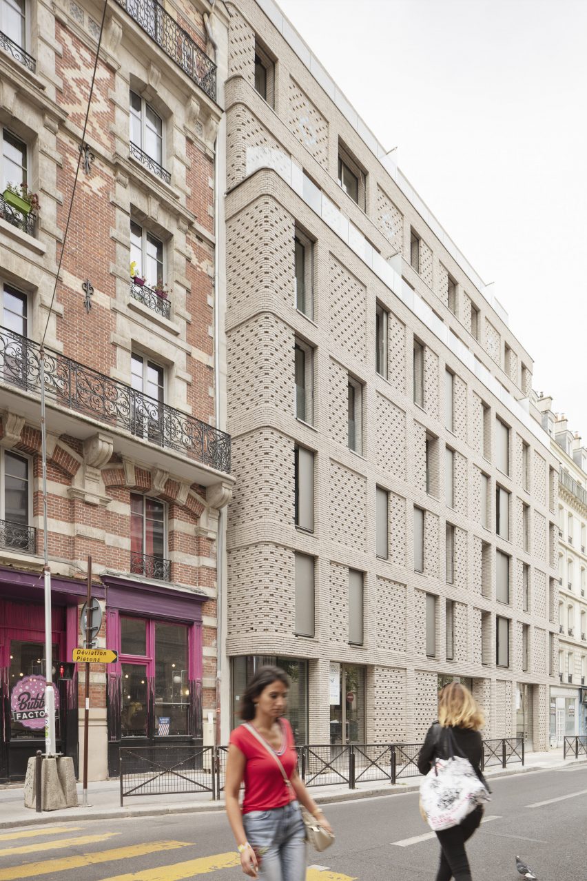Paris social housing by Avenier Cornejo
