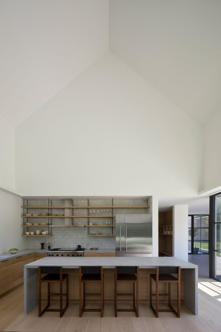 Grove House by Roger Ferris + Partners