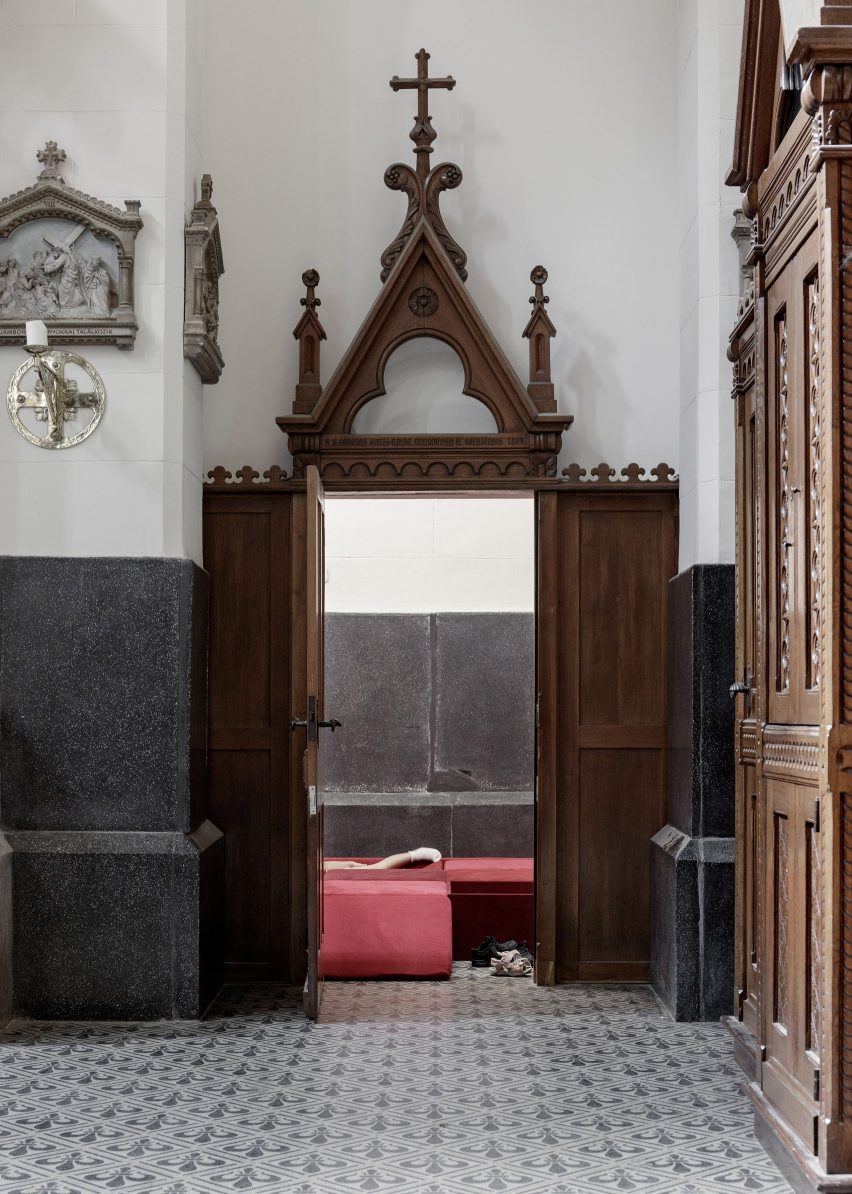 Play In Sacral Spaces by PRTZN Architecture
