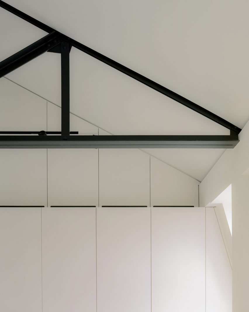 Regent's Park Loft by Originate roof truss