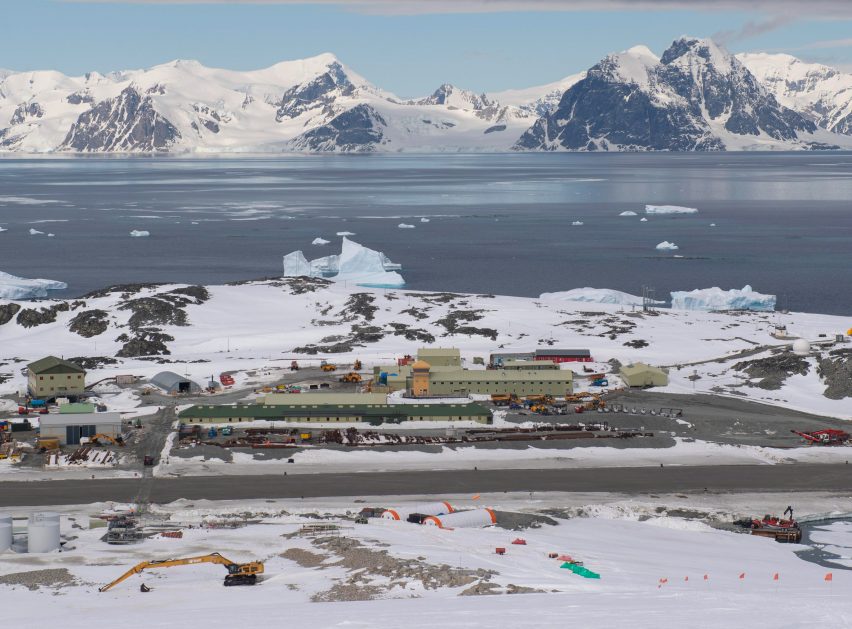 Discovery Building at the British Antarctic Survey's Rothera Research Station by London-based Hugh Broughton Architects.