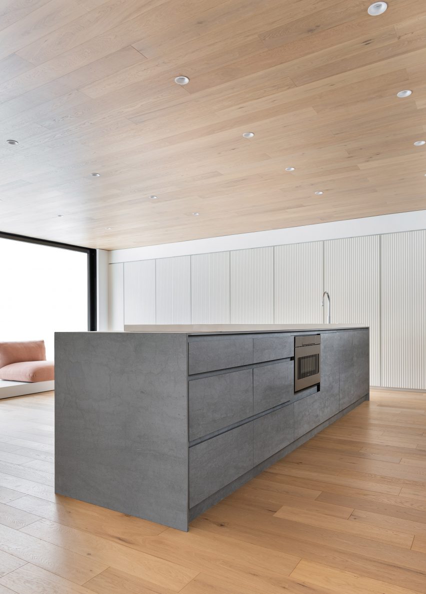 Shallmar Residence by StudioAC