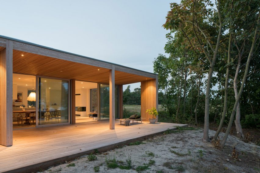 Summerhouse H by Johan Sundberg