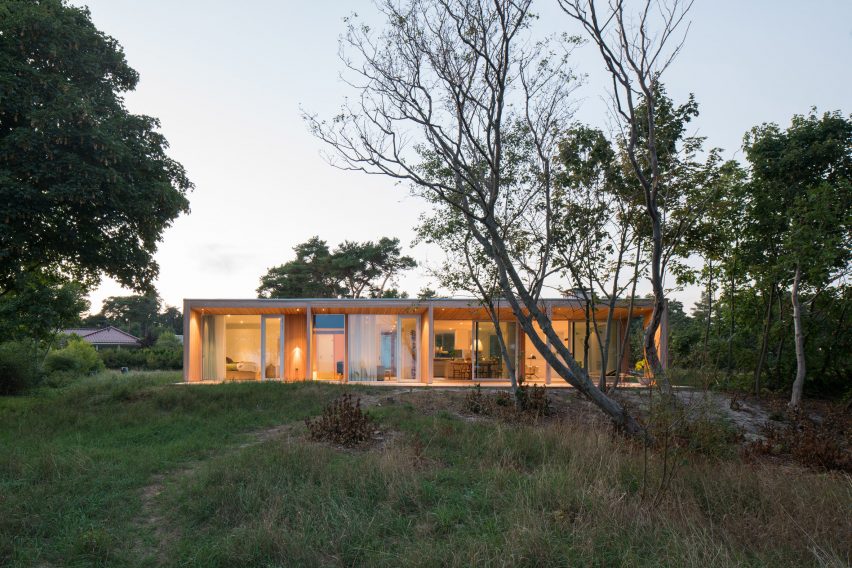 Summerhouse H by Johan Sundberg