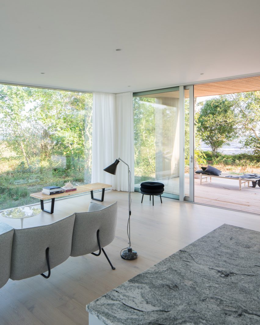 Summerhouse H by Johan Sundberg