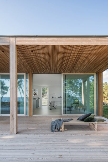 Summerhouse H by Johan Sundberg