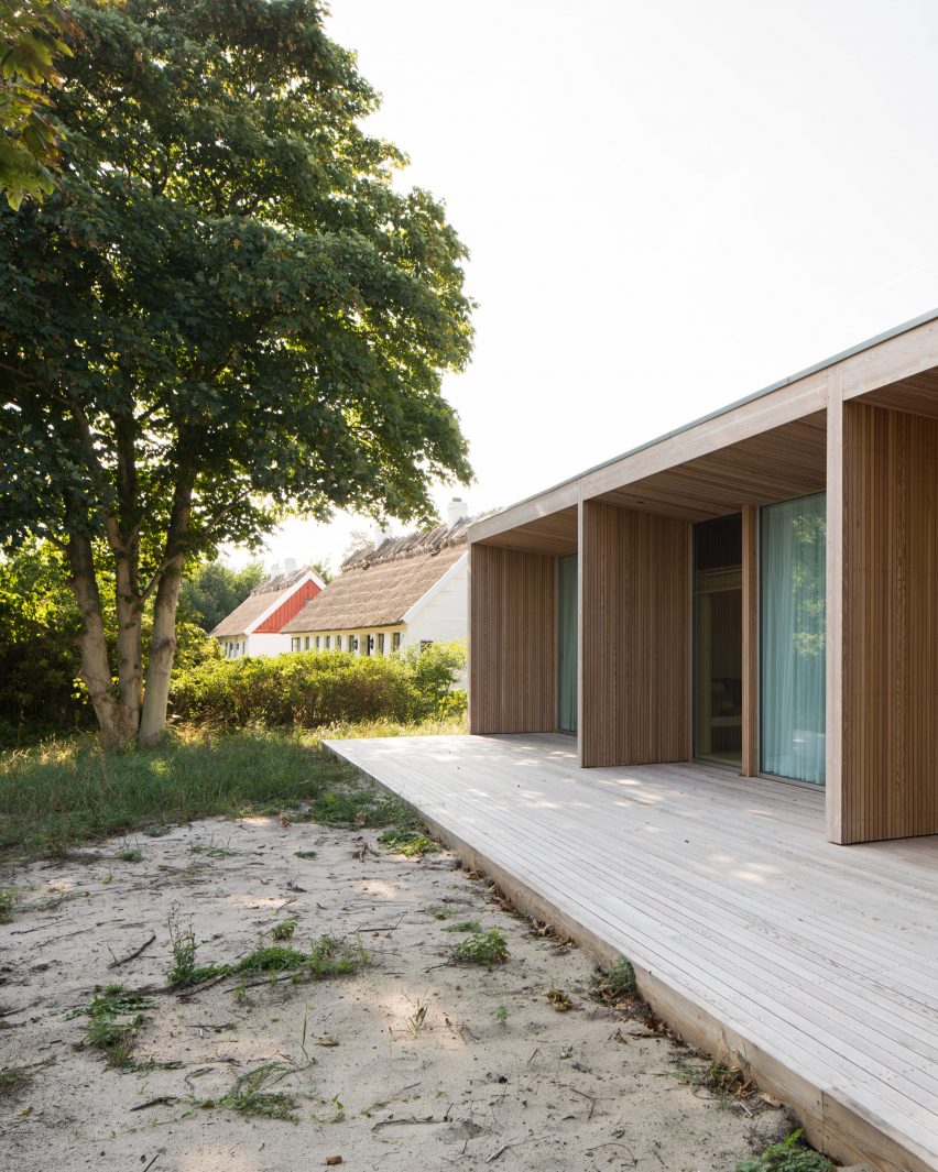 Summerhouse H by Johan Sundberg