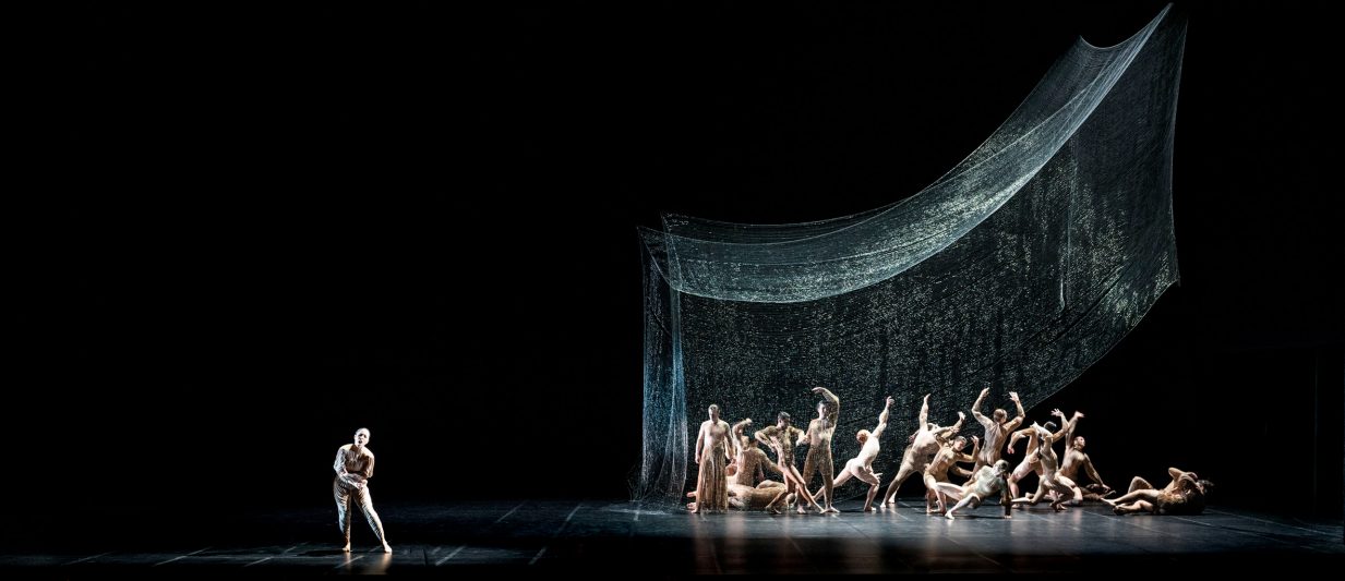 Studio Drift creates dramatic shifting Ego sculpture for Dutch opera L'Orfeo