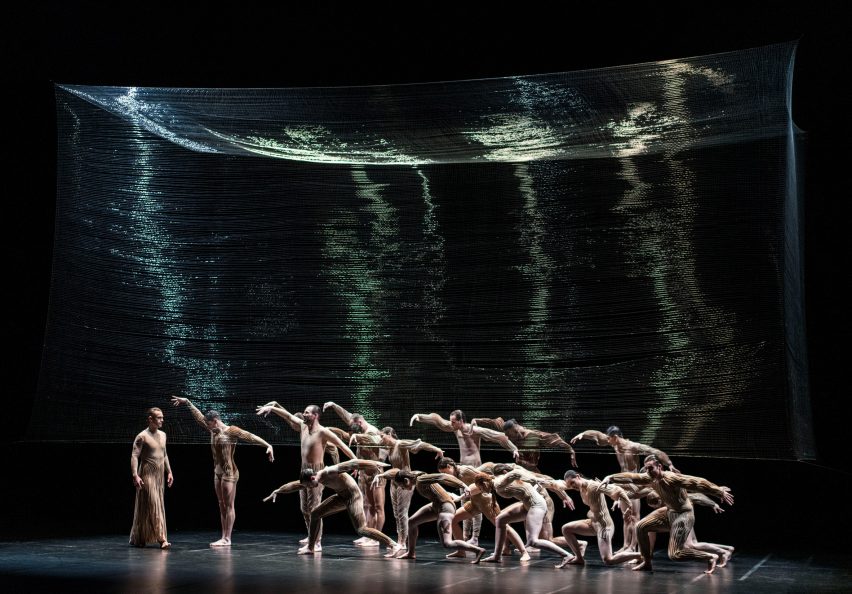 Studio Drift creates dramatic shifting Ego sculpture for Dutch opera L'Orfeo