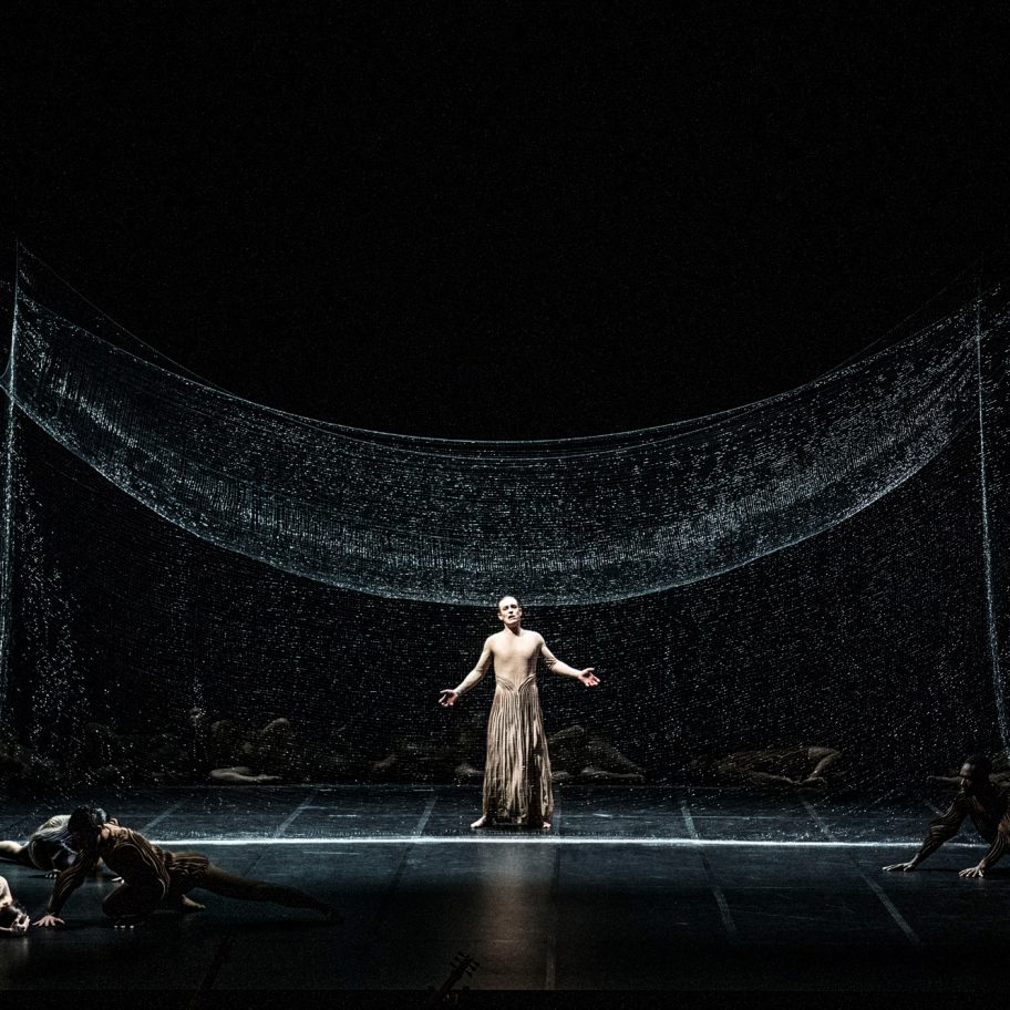 Studio Drift creates dramatic shifting Ego sculpture for Dutch opera L'Orfeo