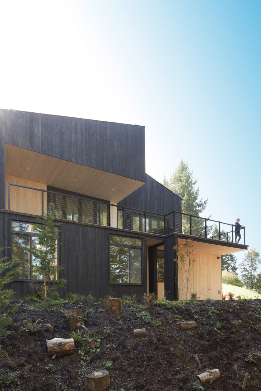 Terrace Residence by Open Studio Collective