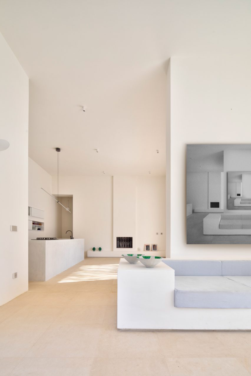 The White Tower Gagliano del Capo by DOS Architects