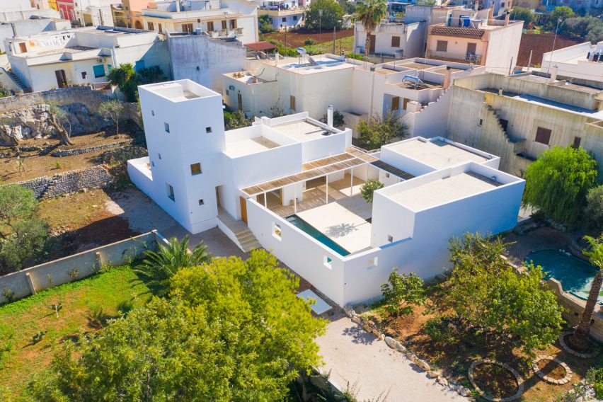 The White Tower Gagliano del Capo by DOS Architects