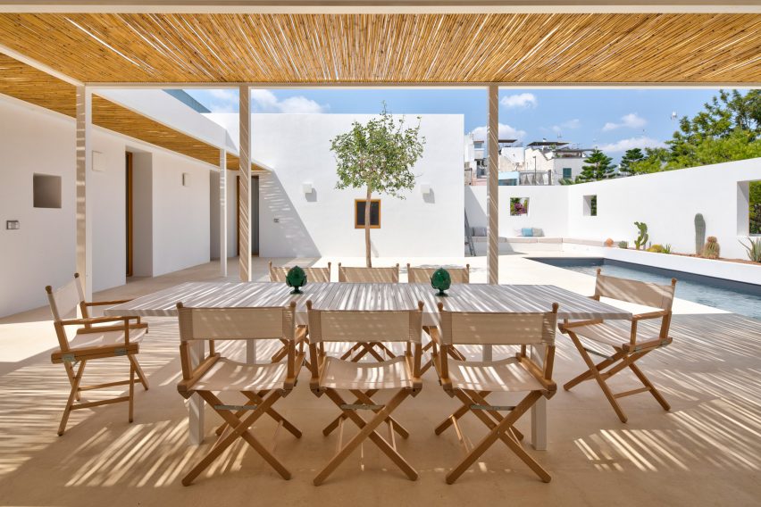 The White Tower Gagliano del Capo by DOS Architects