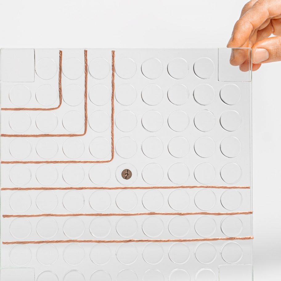 Lund University students cast household items in glass instead of plastic