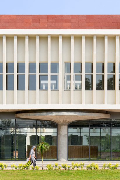 Vidya Devi Jindal Paramedical College by SpaceMatters