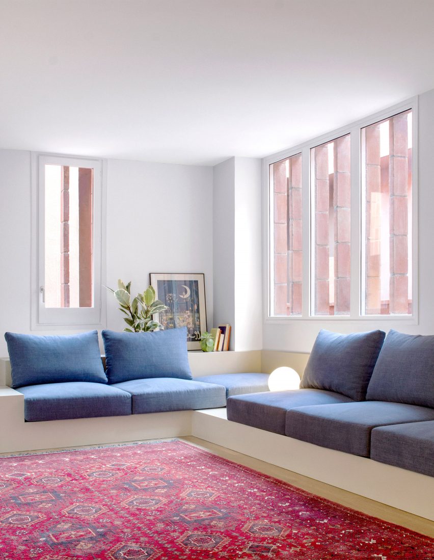 Walden 7 apartment by Bonell+Dòriga
