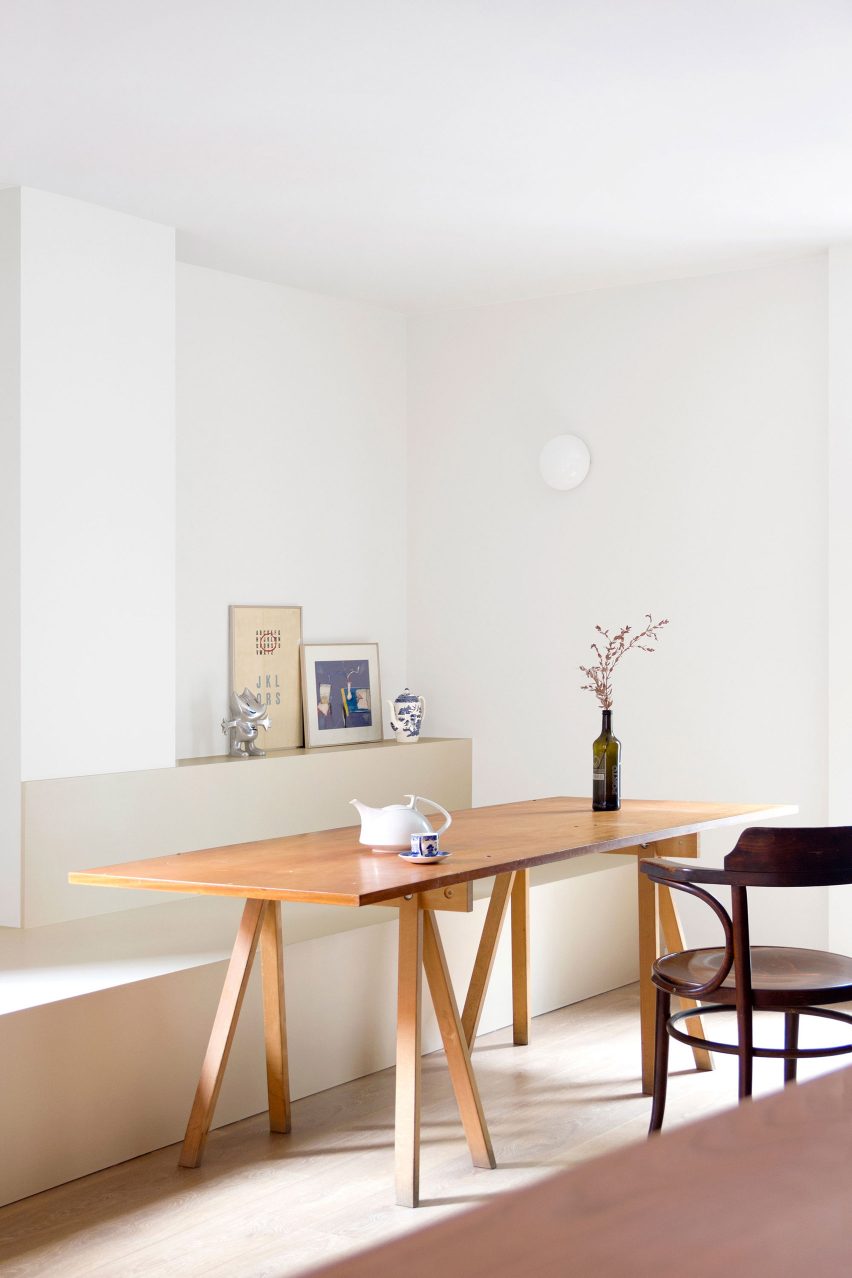 Walden 7 apartment by Bonell+Dòriga