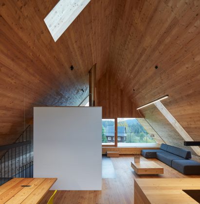 Weekend House in Beskydy by Pavel Míček Architects dining space