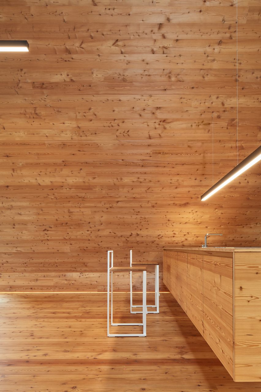 Weekend House in Beskydy by Pavel Míček Architects kitchen