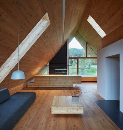 Weekend House in Beskydy by Pavel Míček Architects living space